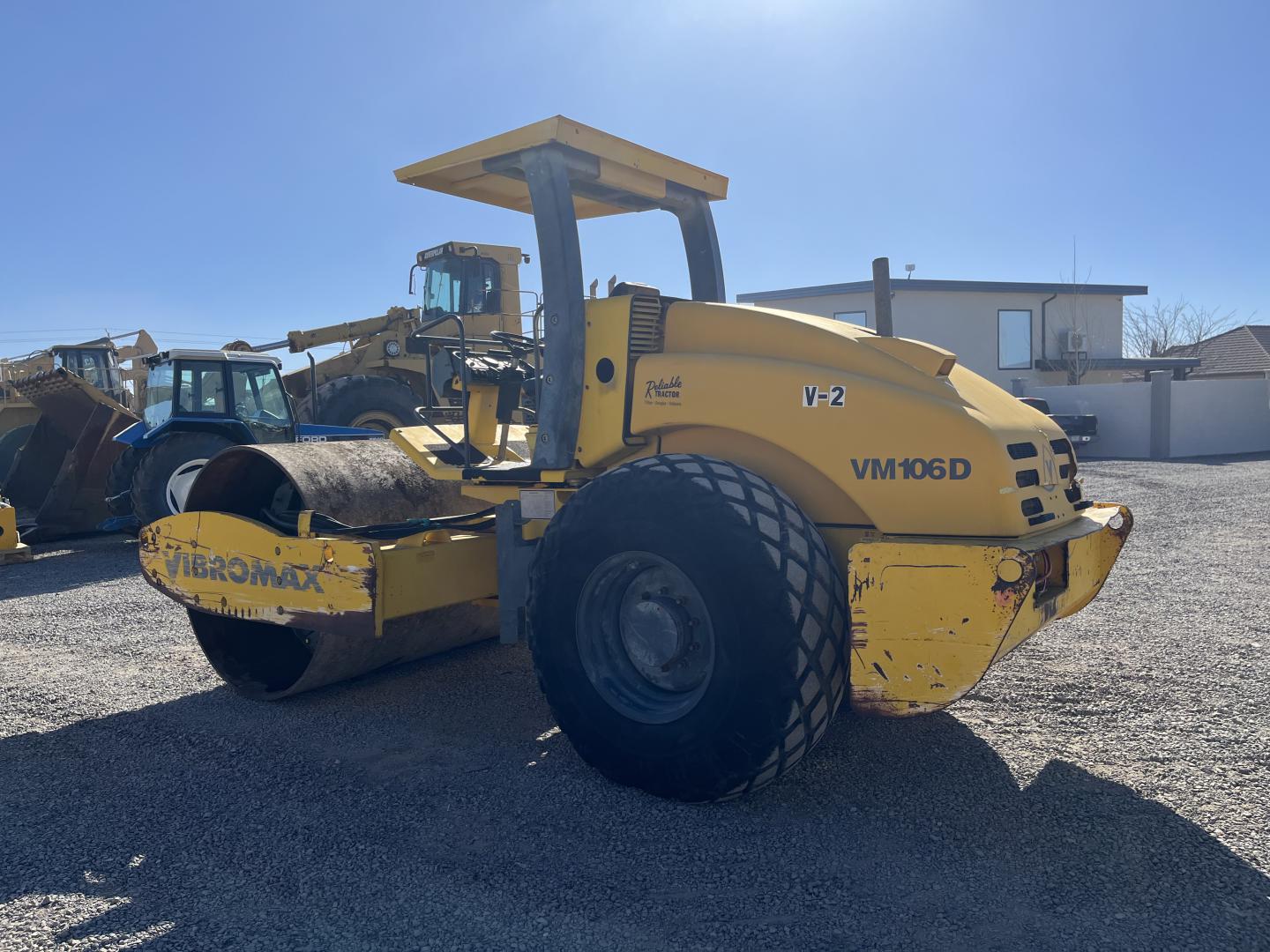 ./imagenes/INVOICE/2019/15339/COMPACTADOR VIBROMAX (8).JPG